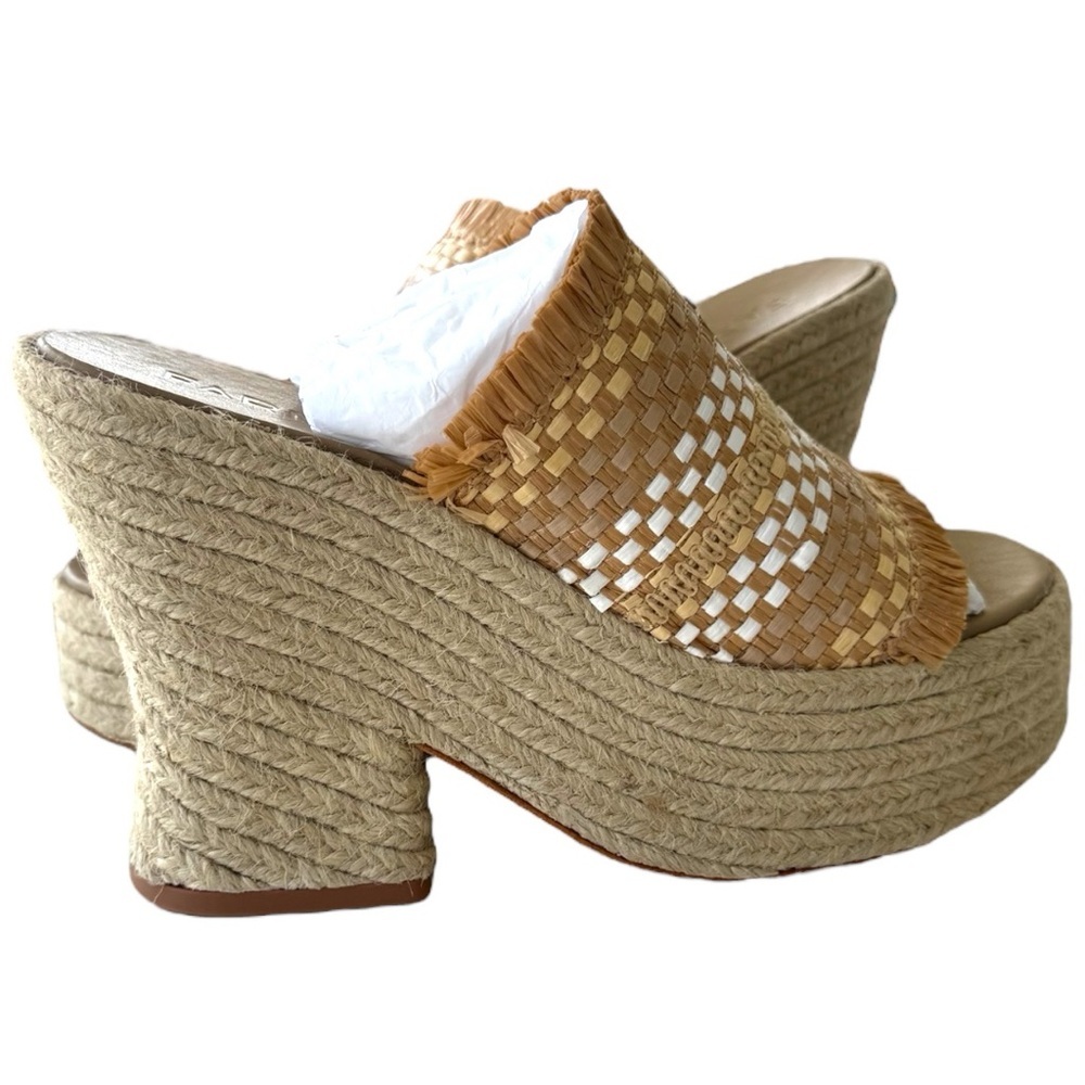 NWT Farm Rio woven Platform Wedge Sandals - Tan and Cream